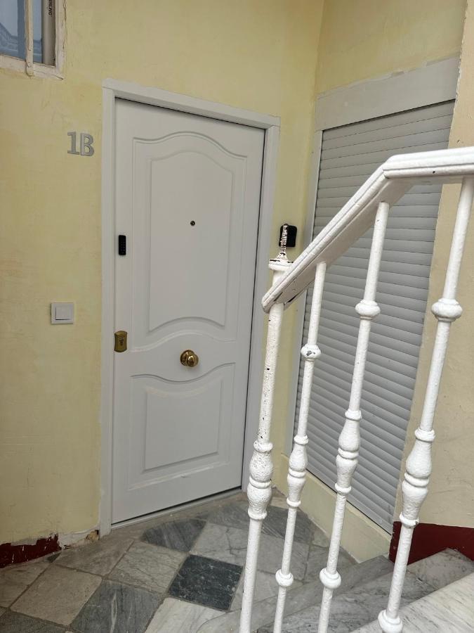 Apartamento Nebro Sol Καντίζ Εξωτερικό φωτογραφία